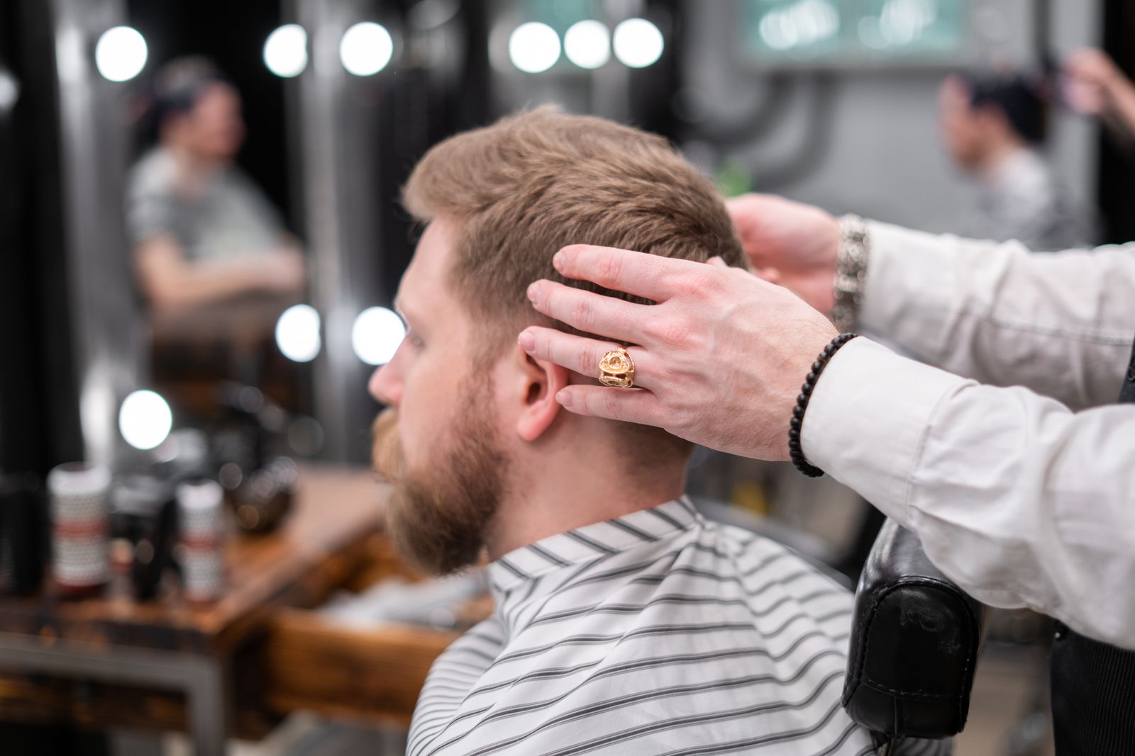Pomada, Cera ou Argila: Qual Produto Escolher para o Cabelo Masculino?
